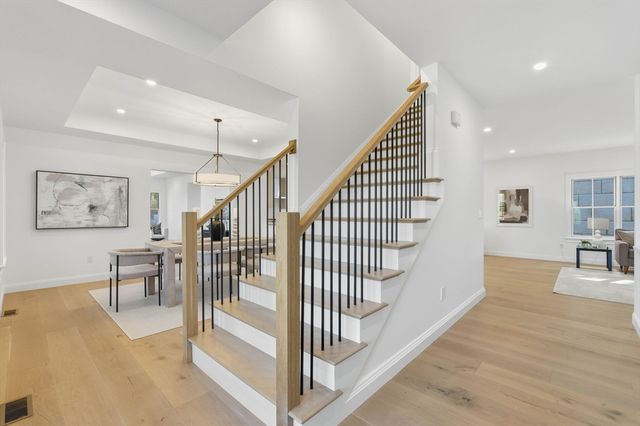 161 Bridge Street, Hamilton, MA 01982