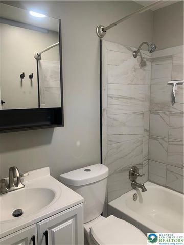 828 North Sherman Street 2nd Floor, Allentown City, PA 18109