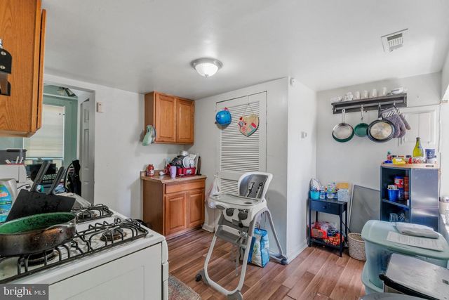 873 W LOMBARD ST, Baltimore, MD 21201
