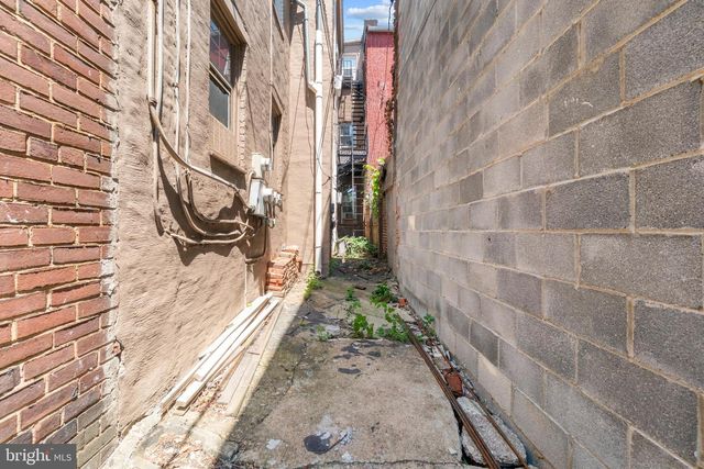 873 W LOMBARD ST, Baltimore, MD 21201