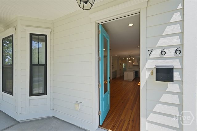 766 E Park Avenue, Savannah, GA 31401