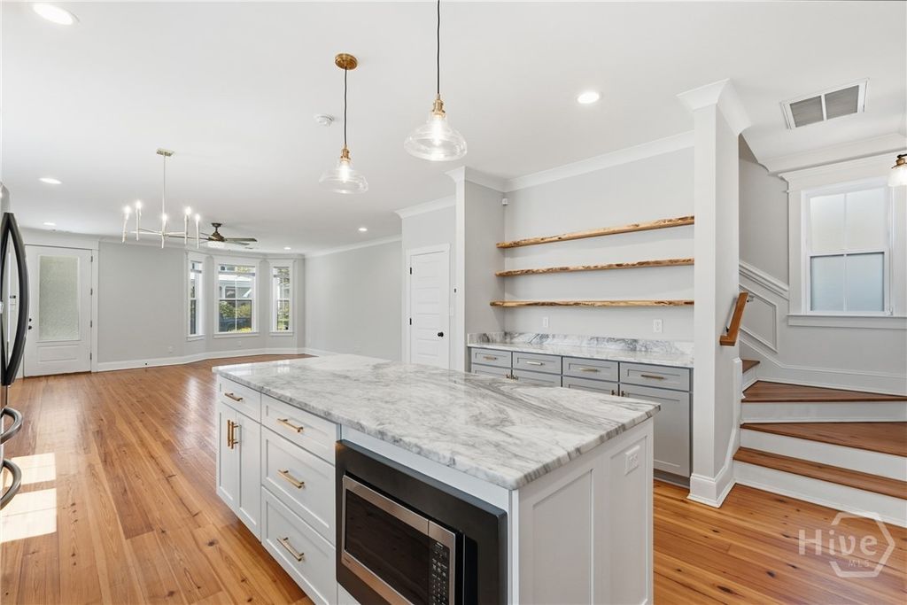 Image 12 of property listing at 766 E Park Avenue, Savannah, GA 31401
