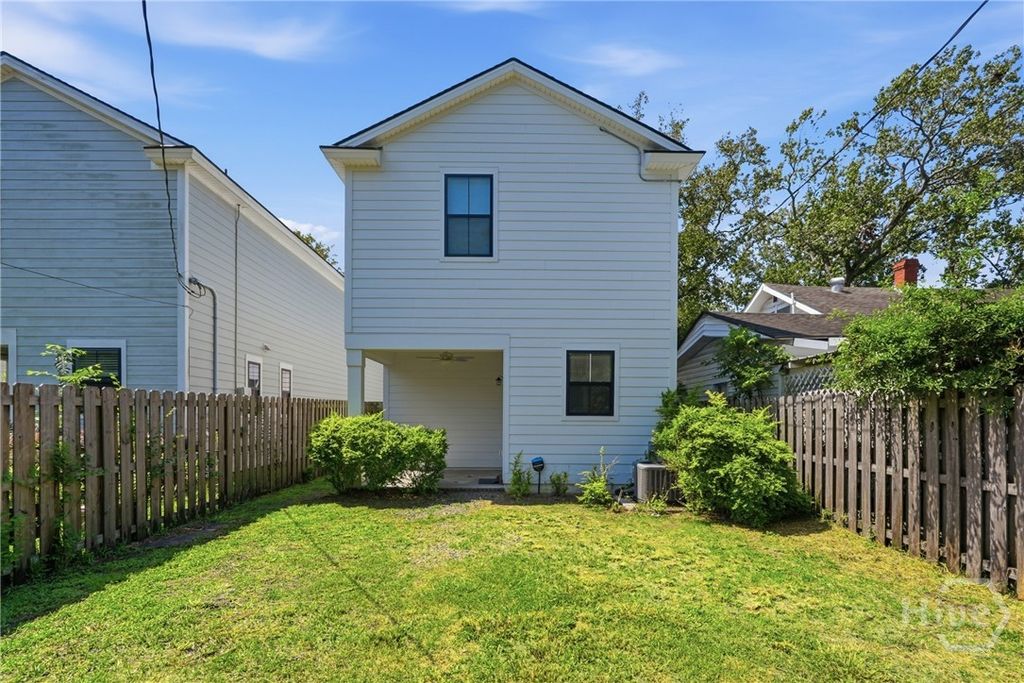 Image 25 of property listing at 766 E Park Avenue, Savannah, GA 31401
