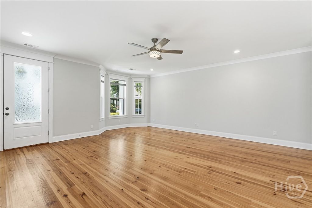 Image 5 of property listing at 766 E Park Avenue, Savannah, GA 31401