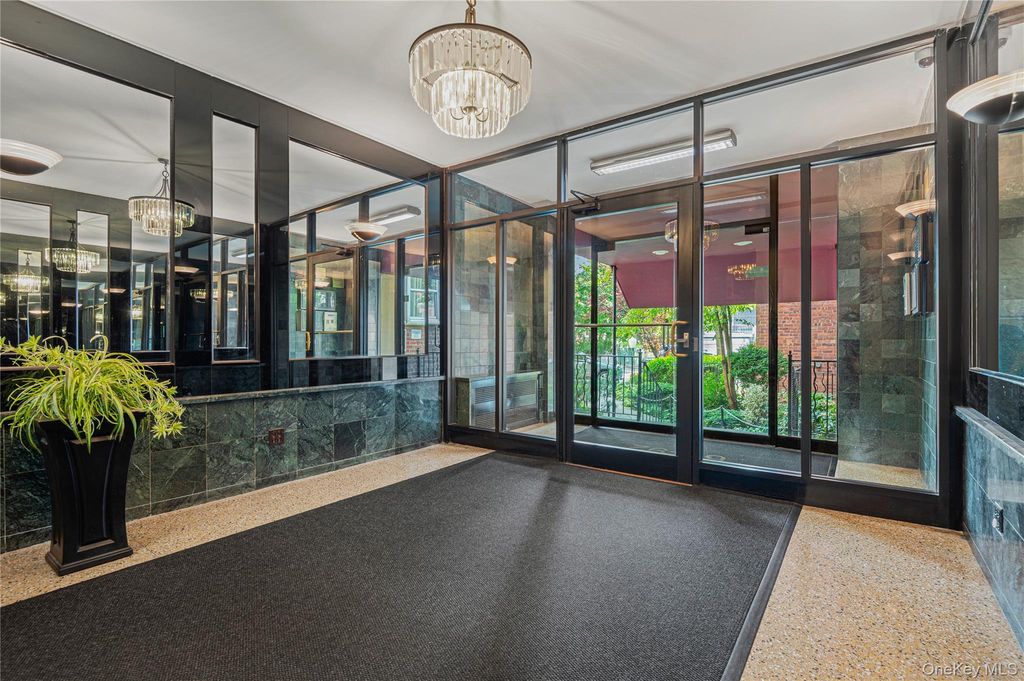 66-92 Selfridge Street 4H, Forest Hills, NY 11375 — photo 2