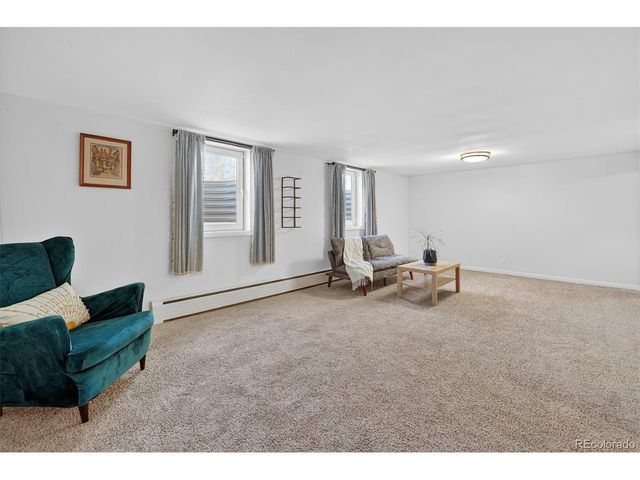 1002 S Krameria St, Denver, CO 80224