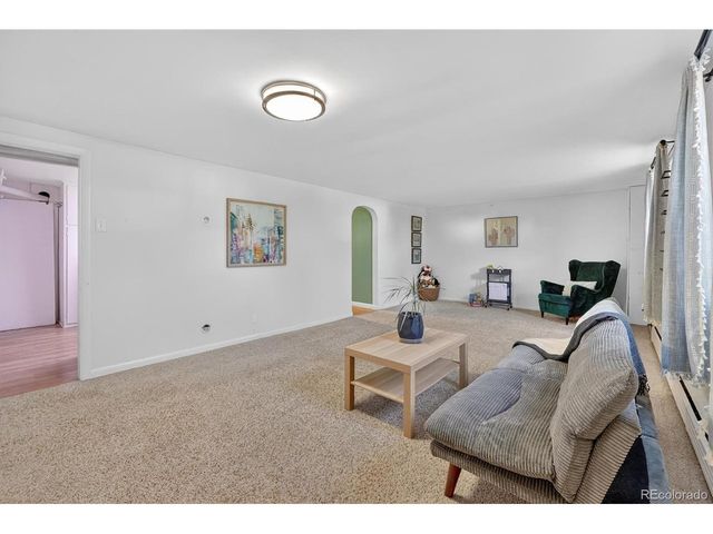 1002 S Krameria St, Denver, CO 80224