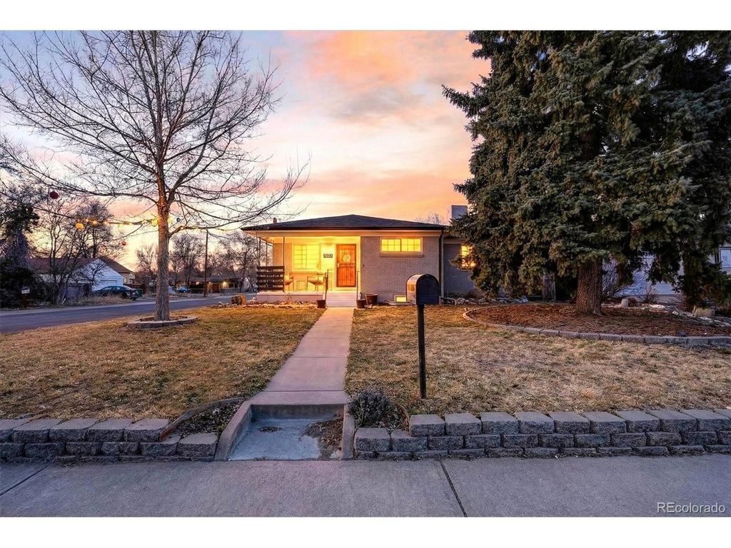 1002 S Krameria St, Denver, CO 80224