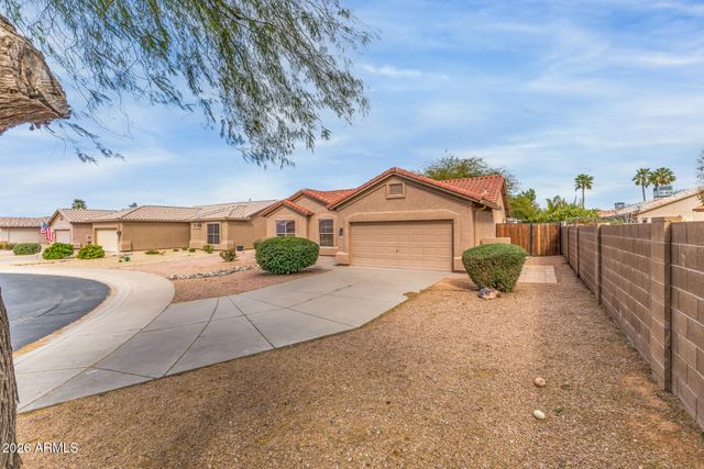 1492 E WESTCHESTER Drive, Chandler, AZ 85249