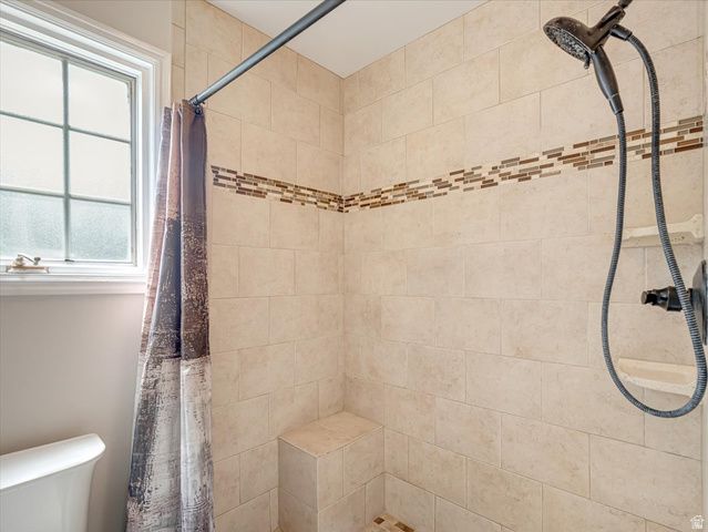 338 E SHAMROCK DR, Murray, UT 84107