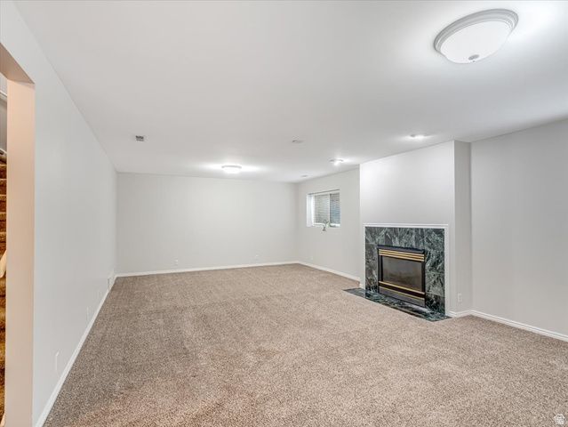 338 E SHAMROCK DR, Murray, UT 84107