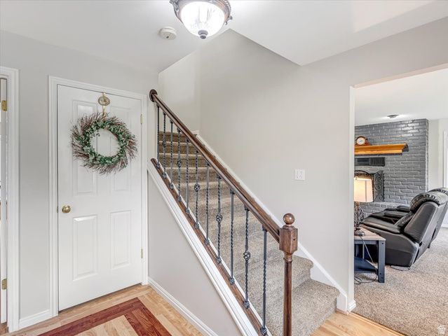 338 E SHAMROCK DR, Murray, UT 84107