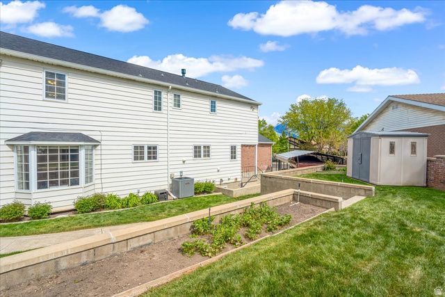 338 E SHAMROCK DR, Murray, UT 84107