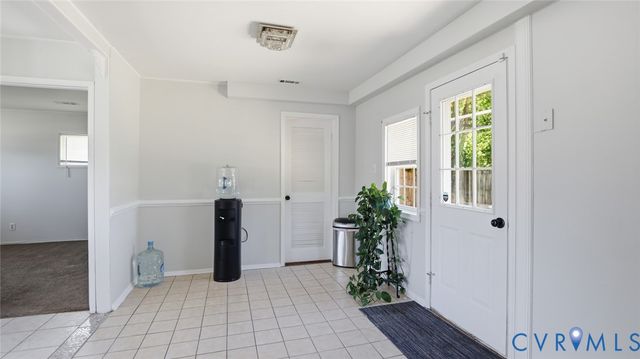 1310 Andover Rd, Henrico, VA 23229