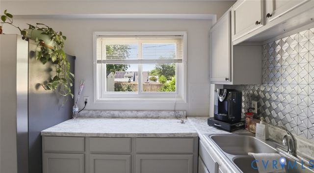 1310 Andover Rd, Henrico, VA 23229