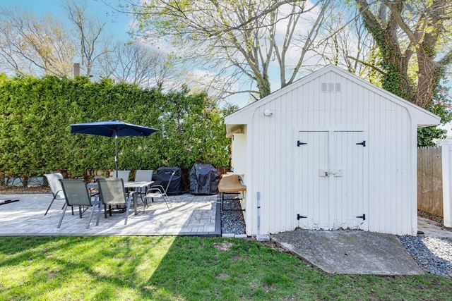 7 Linden Rd, Peabody, MA 01960