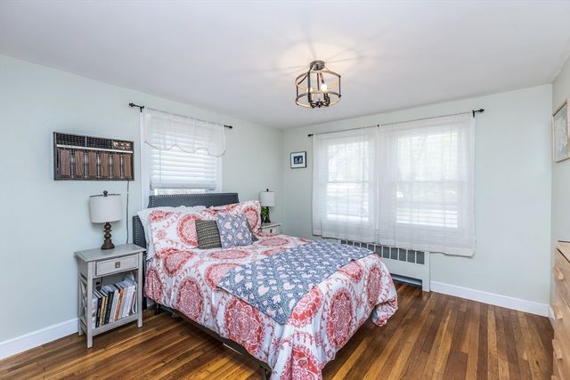 7 Linden Rd, Peabody, MA 01960