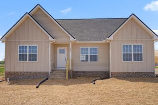 308 Irene Court, Lafayette, TN 37083