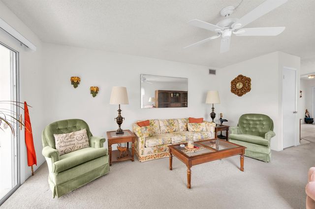 1225 NW 21st Street 15-1502, Stuart, FL 34994