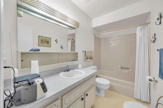 1225 NW 21st Street 15-1502, Stuart, FL 34994