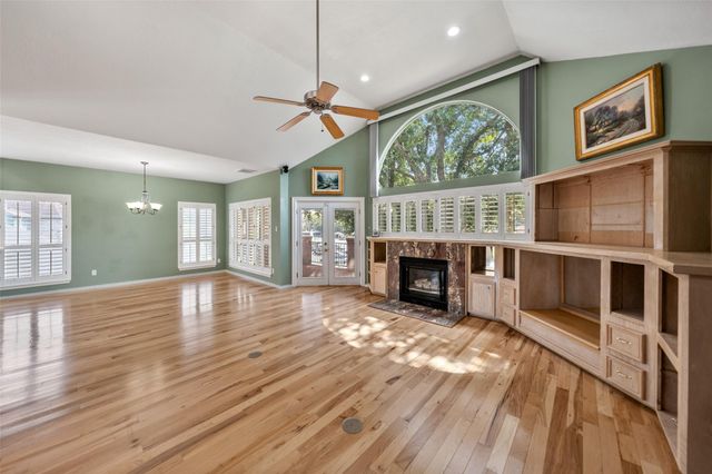 12498 Lake Vista Drive, Willis, TX 77318