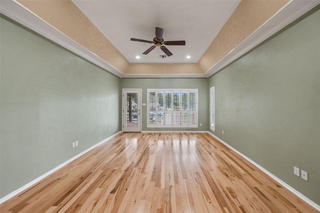 12498 Lake Vista Drive, Willis, TX 77318
