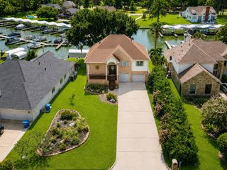12498 Lake Vista Drive, Willis, TX 77318
