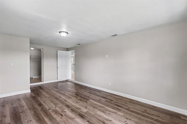 3805 MCINTOSH ROAD, Dover, FL 33527