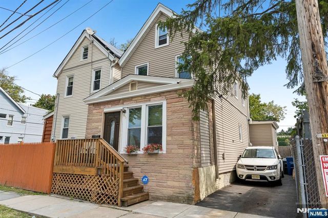 66 Oak Avenue, Irvington, NJ 07111