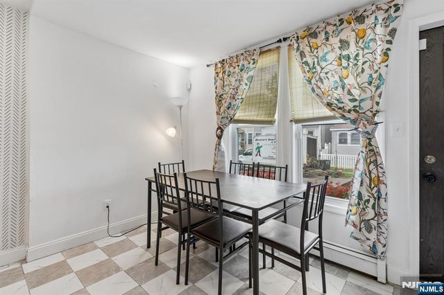 66 Oak Avenue, Irvington, NJ 07111