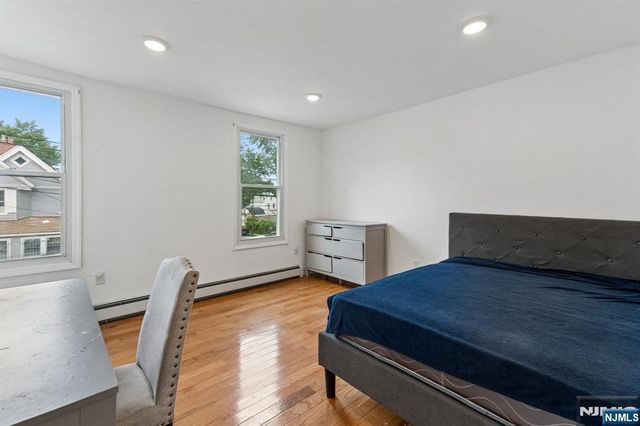 66 Oak Avenue, Irvington, NJ 07111