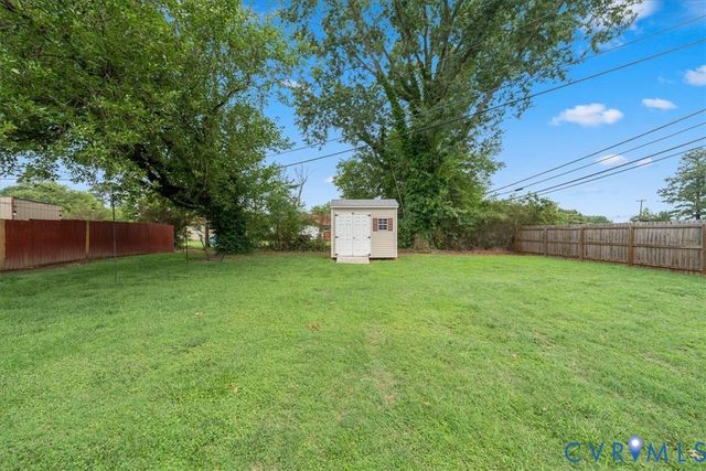 3120 Glenoa Rd, Henrico, VA 23223