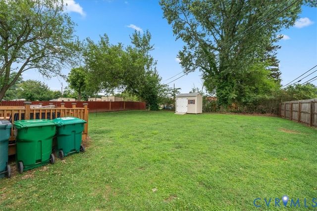 3120 Glenoa Rd, Henrico, VA 23223