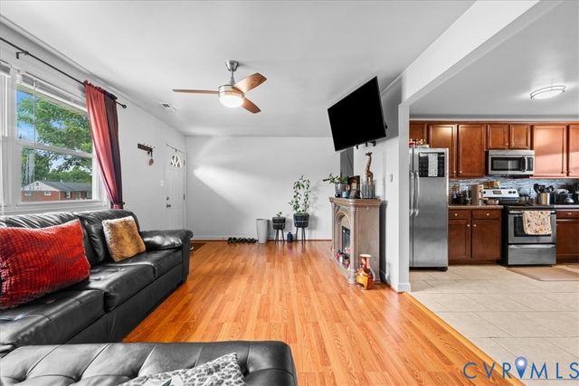3120 Glenoa Rd, Henrico, VA 23223