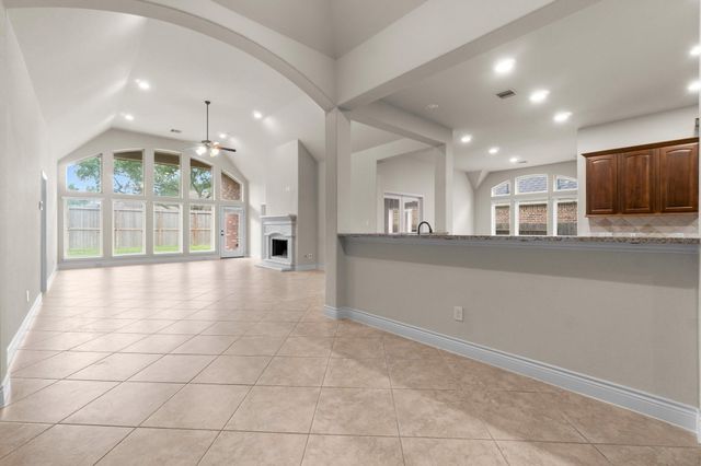 18615 Minden Oaks Drive, Spring, TX 77388