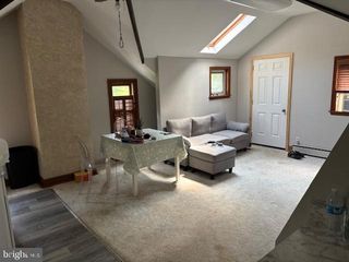 140 CHESTNUT HILL DR, Parkesburg, PA 19365