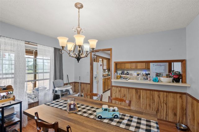 6722 Halliday Lane, Madisonville, TX 77864