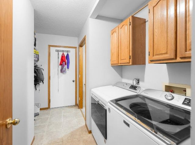 1304 Sequoia Dr., Salina, KS 67401