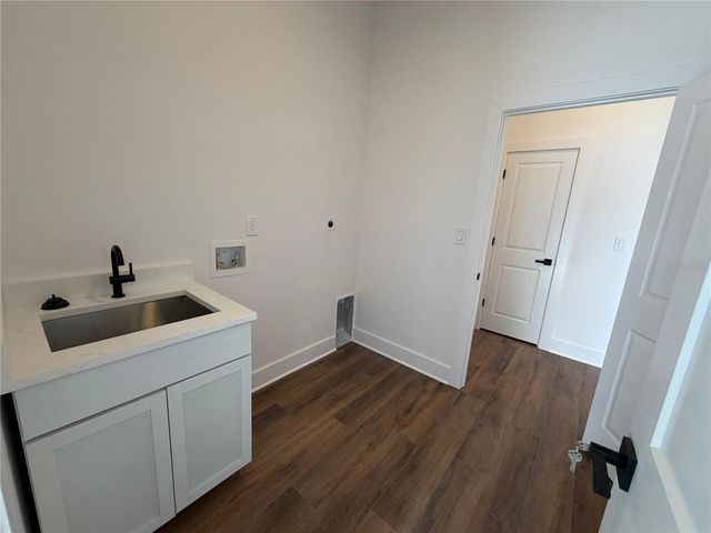 162 W ROMANY LOOP, Beverly Hills, FL 34465