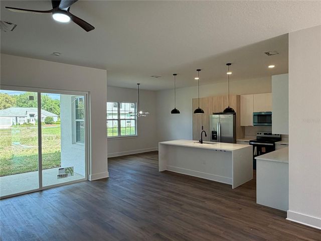 162 W ROMANY LOOP, Beverly Hills, FL 34465