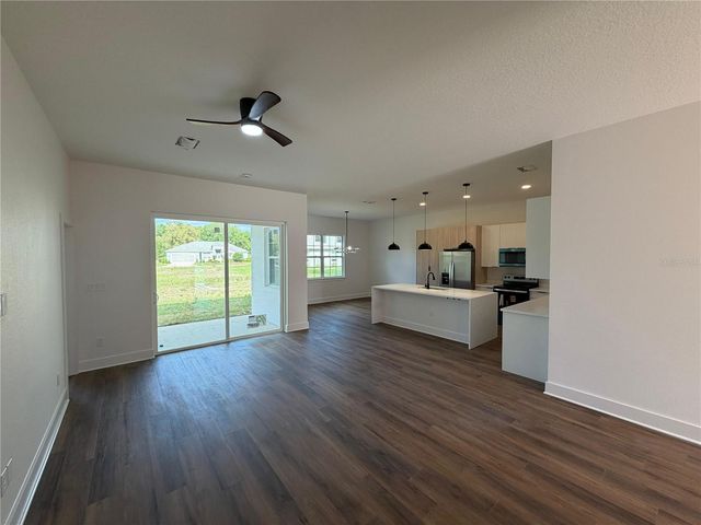 162 W ROMANY LOOP, Beverly Hills, FL 34465