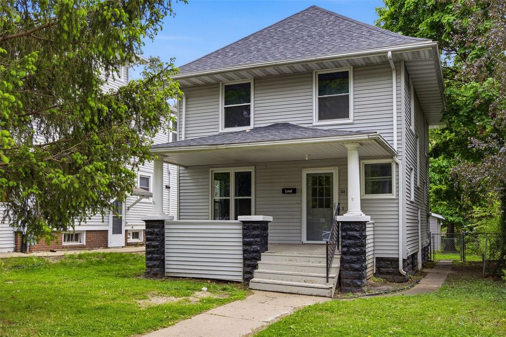 1825 5 Avenue SE, Cedar Rapids, IA 52403