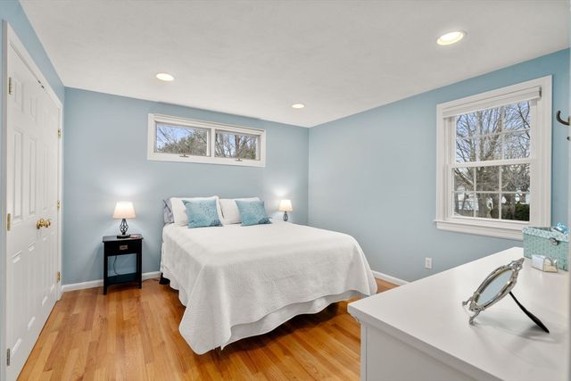 37 Standish Rd, Needham, MA 02492