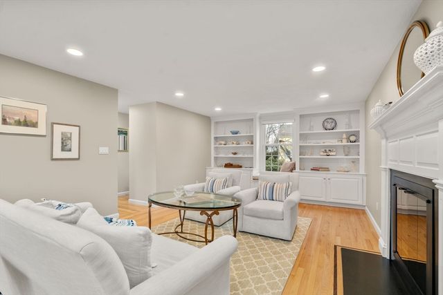 37 Standish Rd, Needham, MA 02492