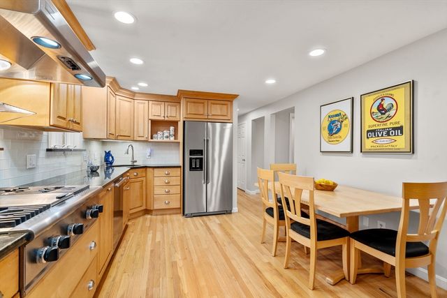 37 Standish Rd, Needham, MA 02492