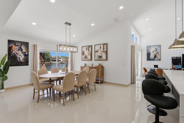 12725 KINGSWAY Road, Wellington, FL 33414