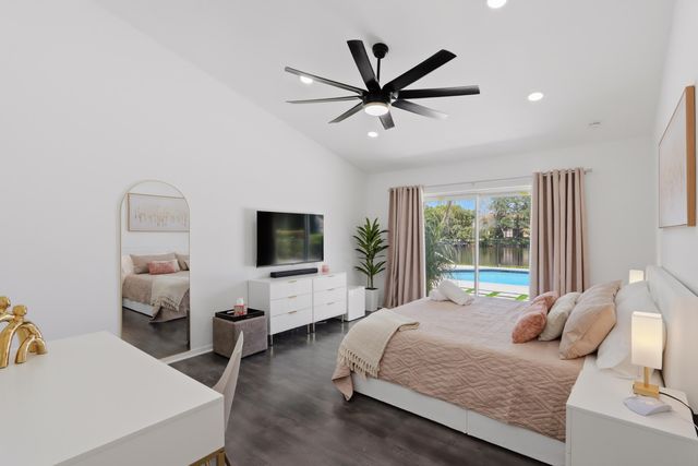 12725 KINGSWAY Road, Wellington, FL 33414