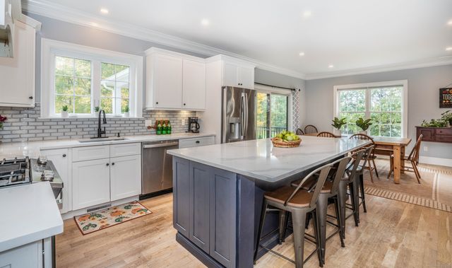 5 Deer Run Drive, Colchester, CT 06415