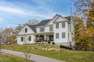 5 Deer Run Drive, Colchester, CT 06415