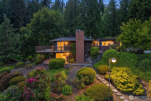 704 N Machias Rd, Lake Stevens, WA 98258